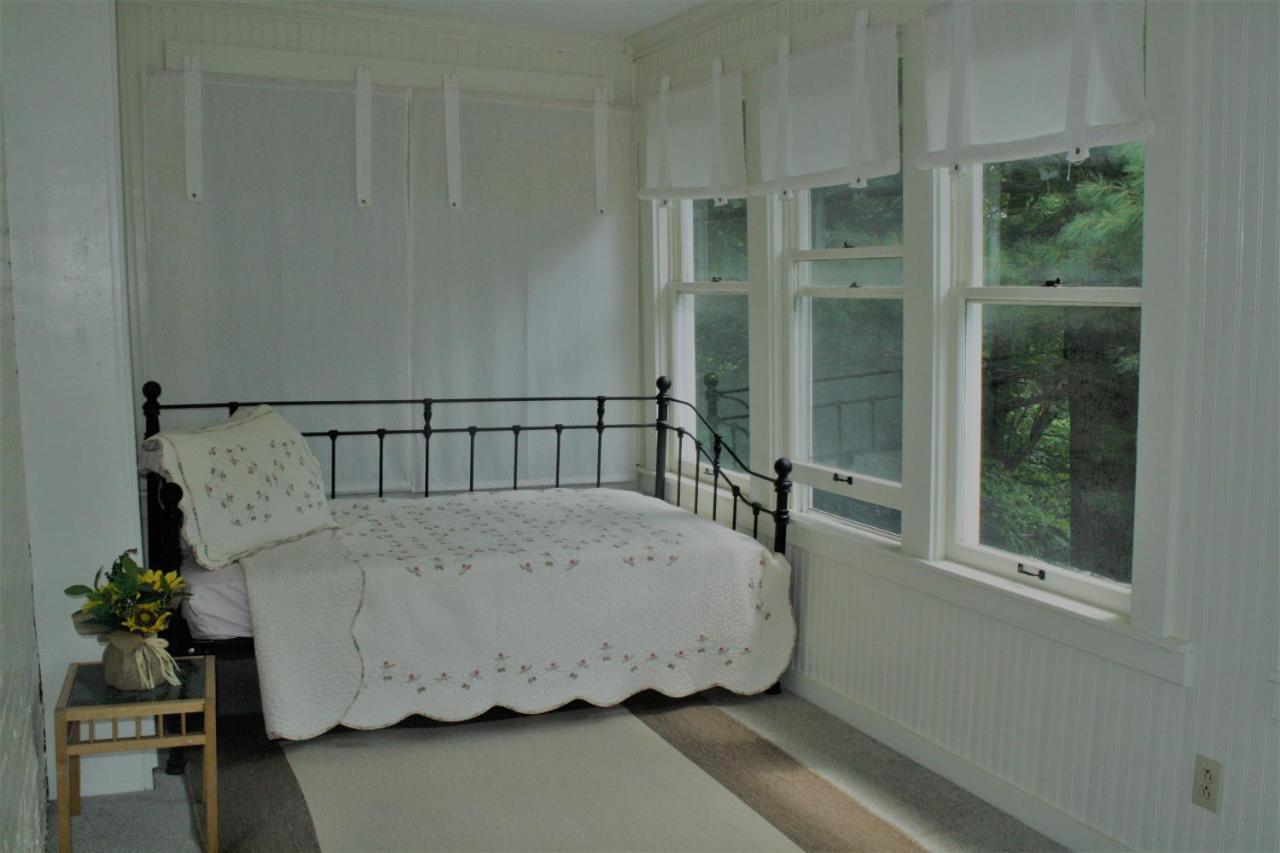 Franklin Manor Bed And Breakfast Saranac Lake Εξωτερικό φωτογραφία